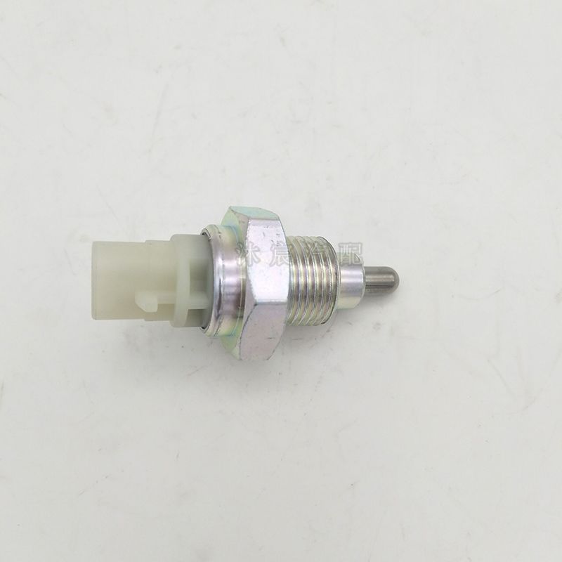Accessori Auto: Interruttore L - Car Accessories Light recensione e prezzo
